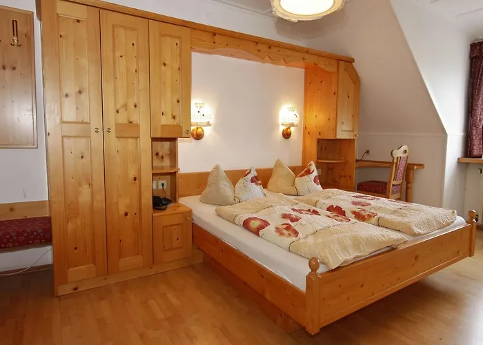 Hotell Schwarzwaldgasthof Schwanen Schonach im Schwarzwald