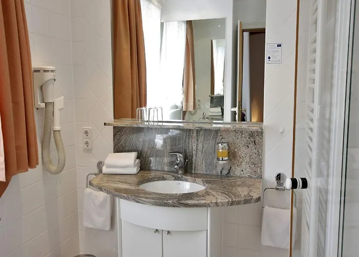 Schwarzwaldgasthof Schwanen Hotell Schonach im Schwarzwald